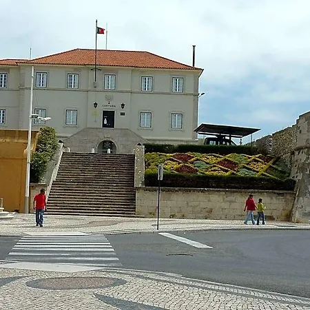 In Portugal With Sea View Pool Hotel 3*
