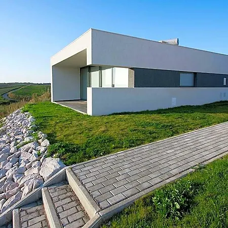 In Portugal With Sea View Pool Hotel 3*